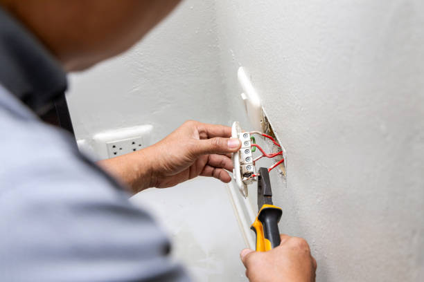 Best Affordable Emergency Electrician  in Runnemede, NJ